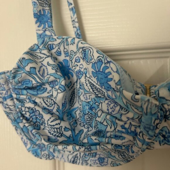 Hollister Blue Floral Bikini Set - Picture 2 of 7